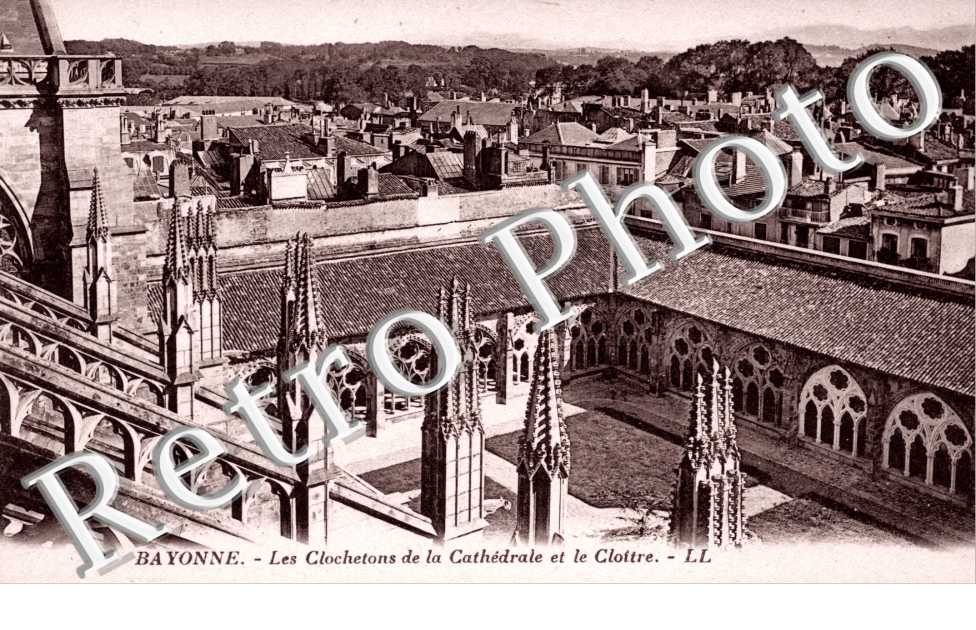 les clochetons de la Cathedrale