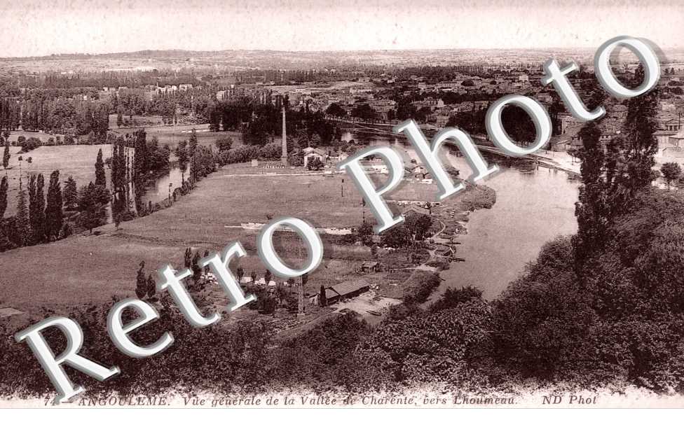 Vue generale de la Vallee de Charente
