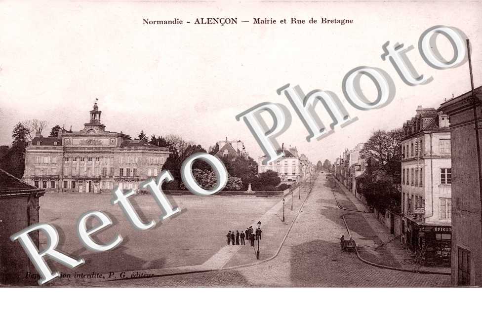 Mairie et Rue de Bretagne