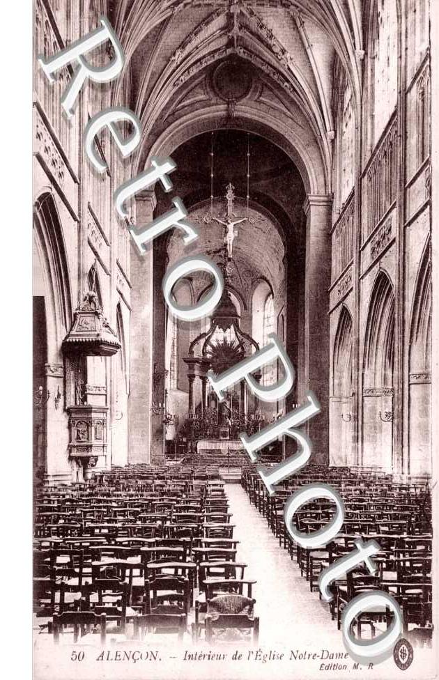 Interieur de l'Eglise Notre Dame