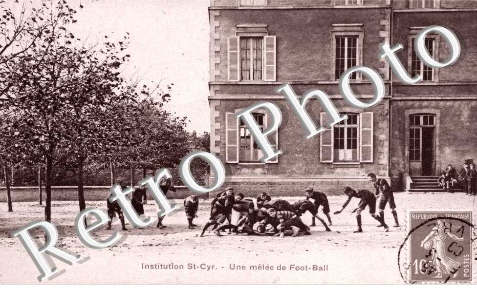 institution Saint-Cyr, une melee de football
