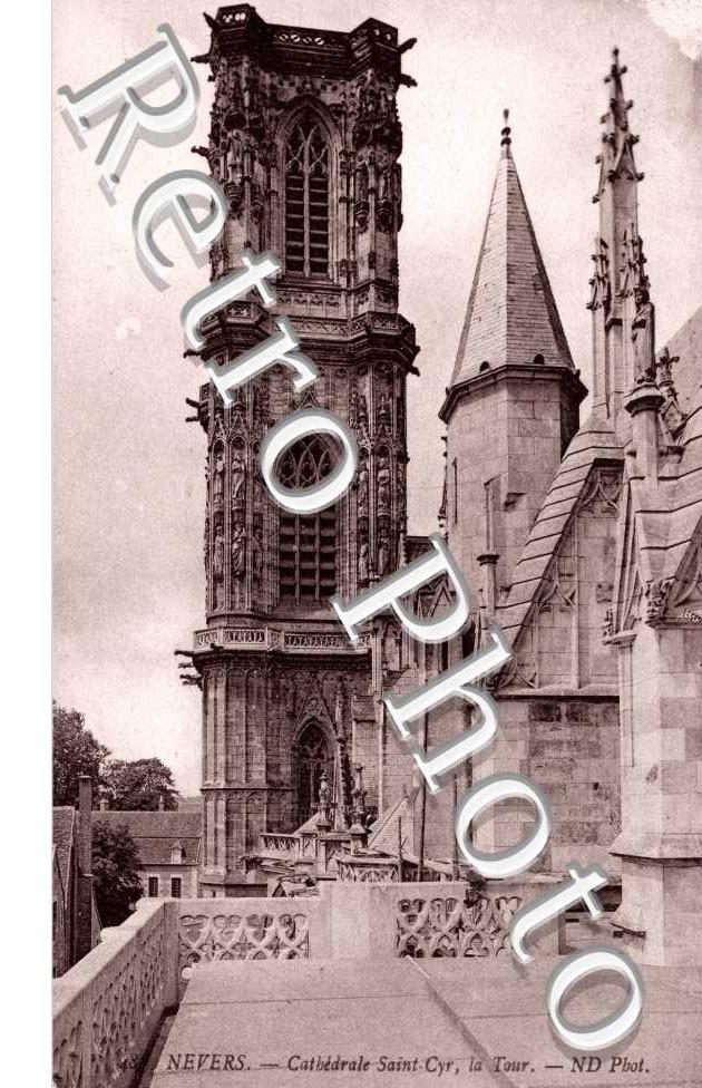 la cathedrale Saint Cyr - la tour