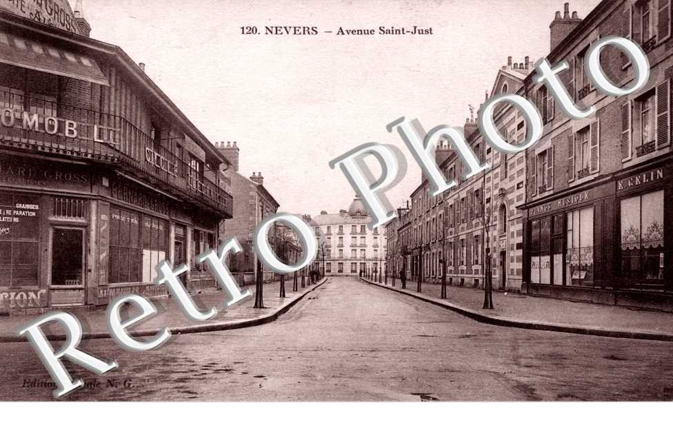 Avenue Saint Just