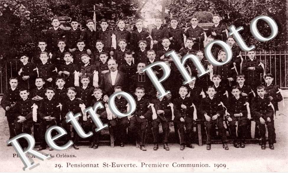 Pensionnat de Saint Euverte - Premiere Communion