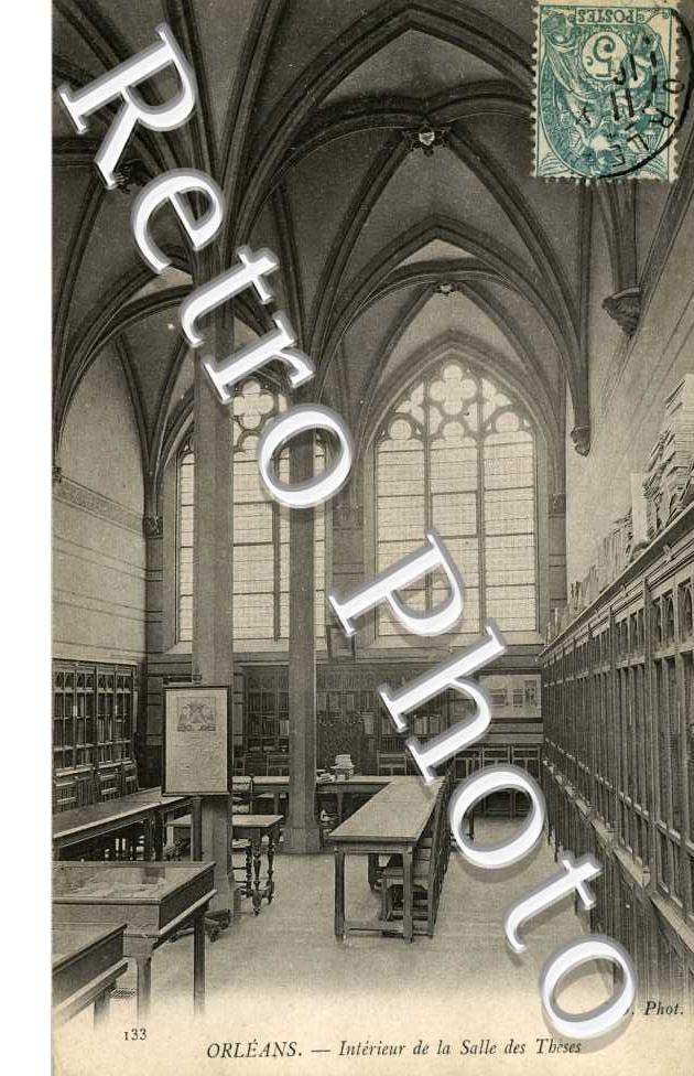 Interieur de la Salle des Theses
