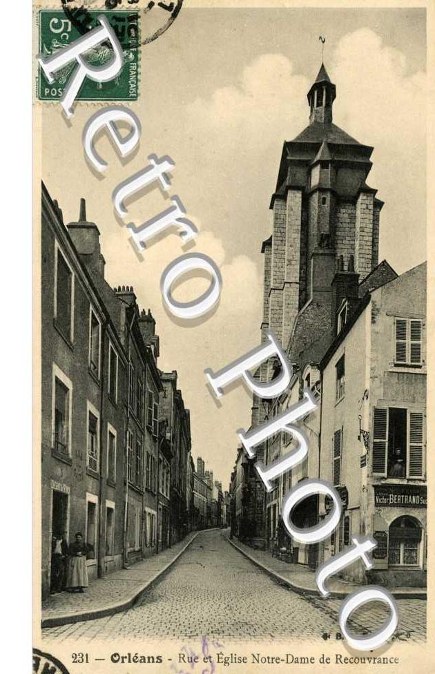 la rue et l'Eglise notre dame de  recouvrance