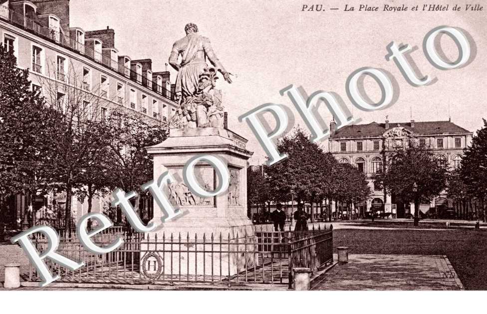 place royale - Hotel de Ville