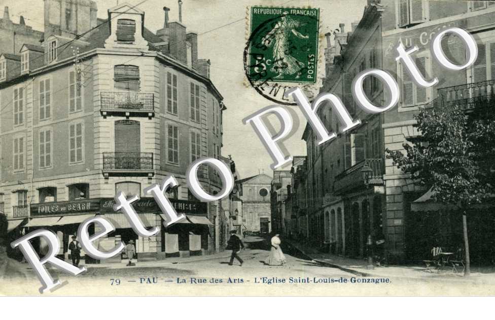 la Rue des Arts, l&#039;Eglise Saint-Louis-de-Gonzague