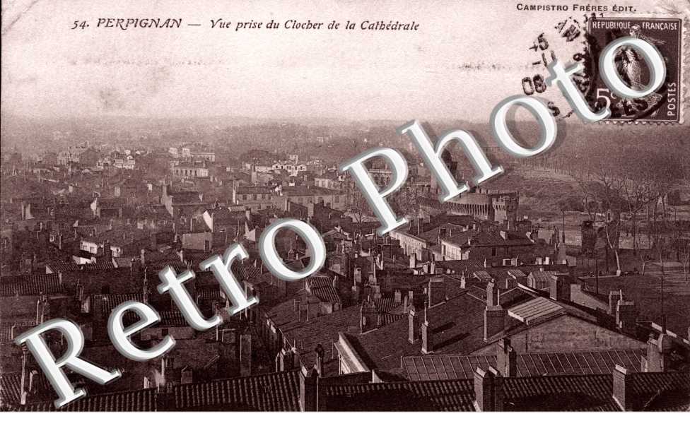 Vue prise du clocher de la Cathedrale