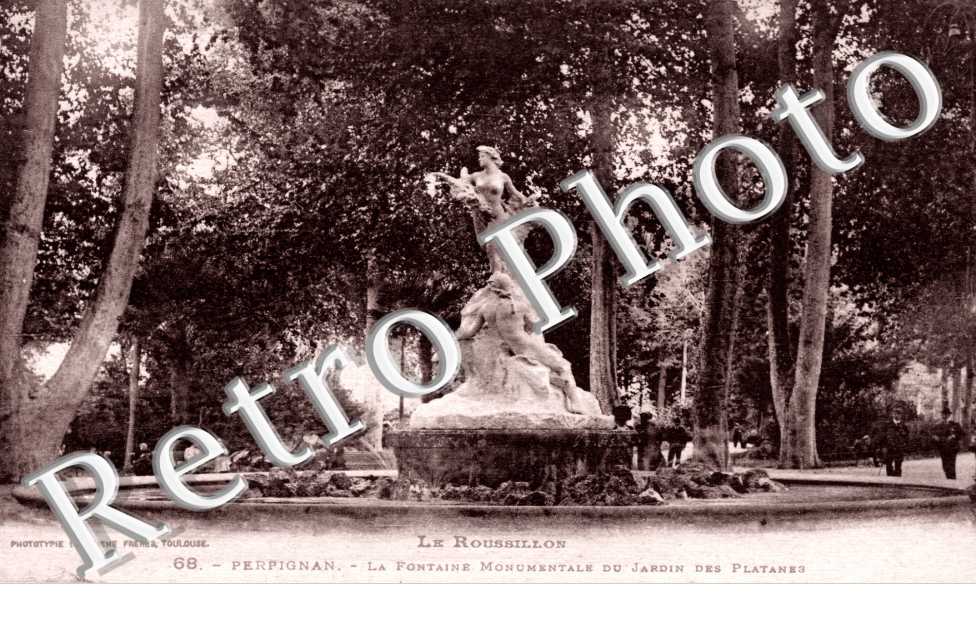 la fontaine Monumentale au jardin des platanes