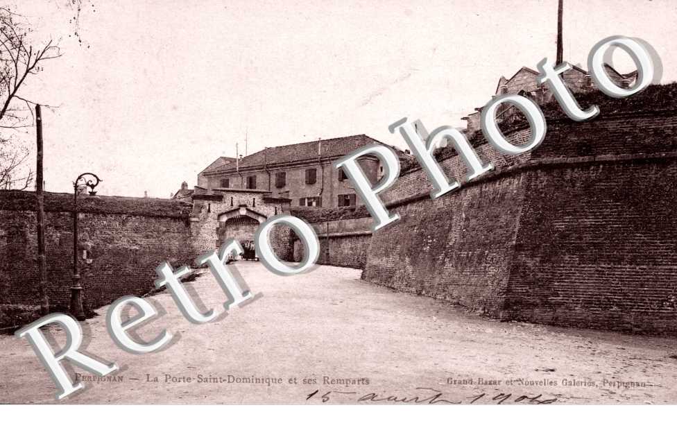 la Porte St Dominique est ses Remparts