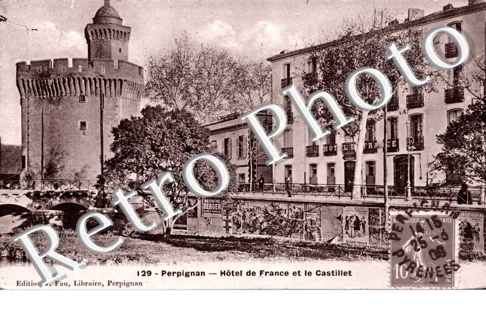 hotel de France et le castillet