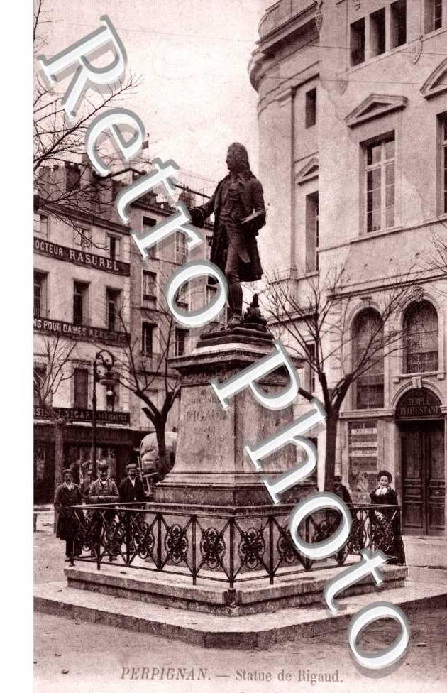 Statue de Rigaud