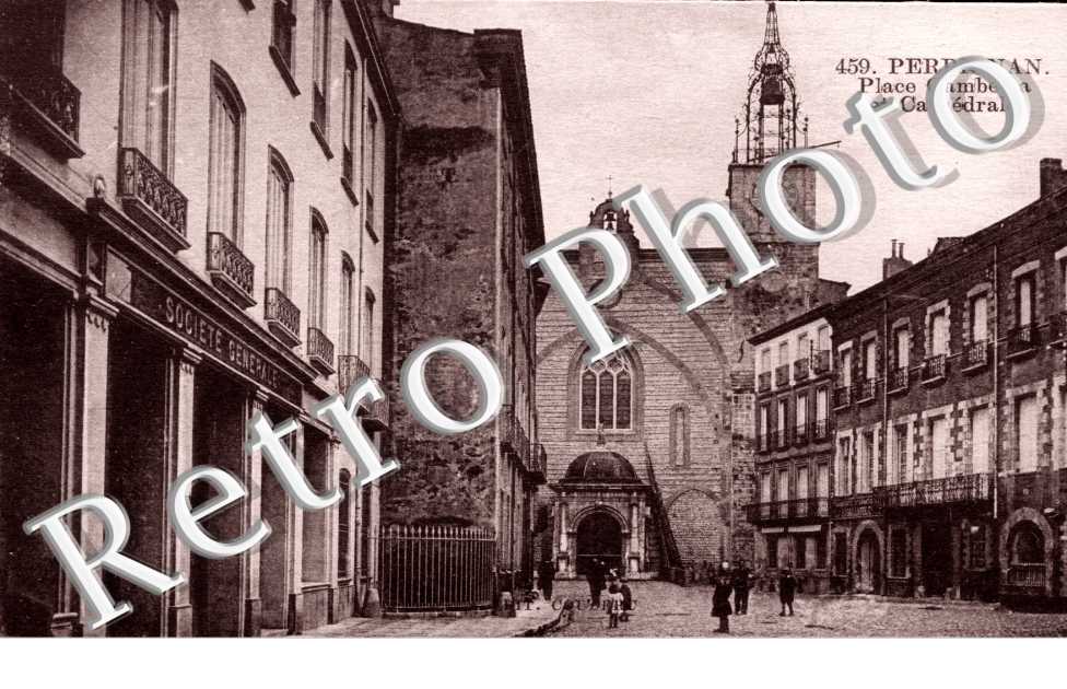 Place Gambetta et Cathedrale