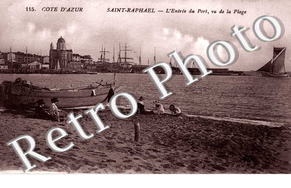 l&#039;entree du port