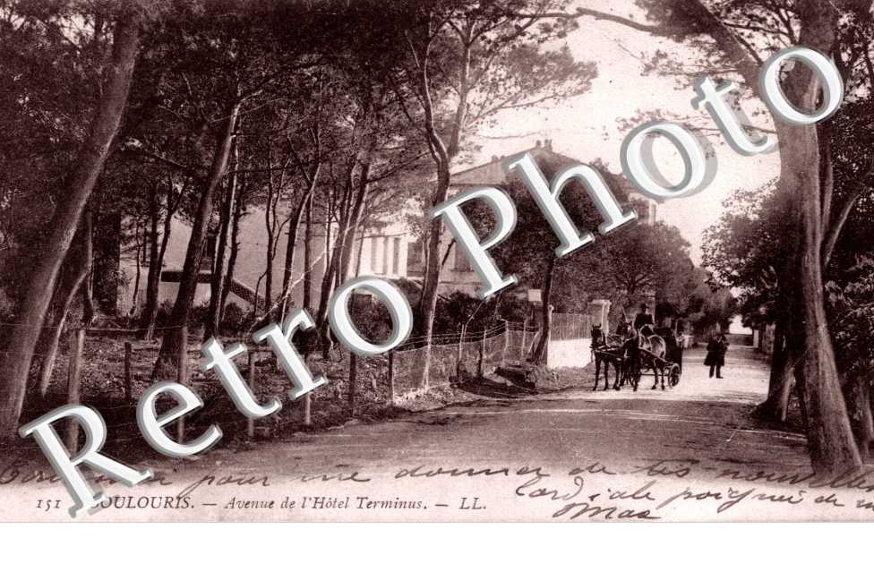 Boulouris - avenue de l&#039;hotel terminus