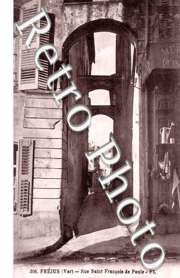 rue Saint-Francois-de-Paule