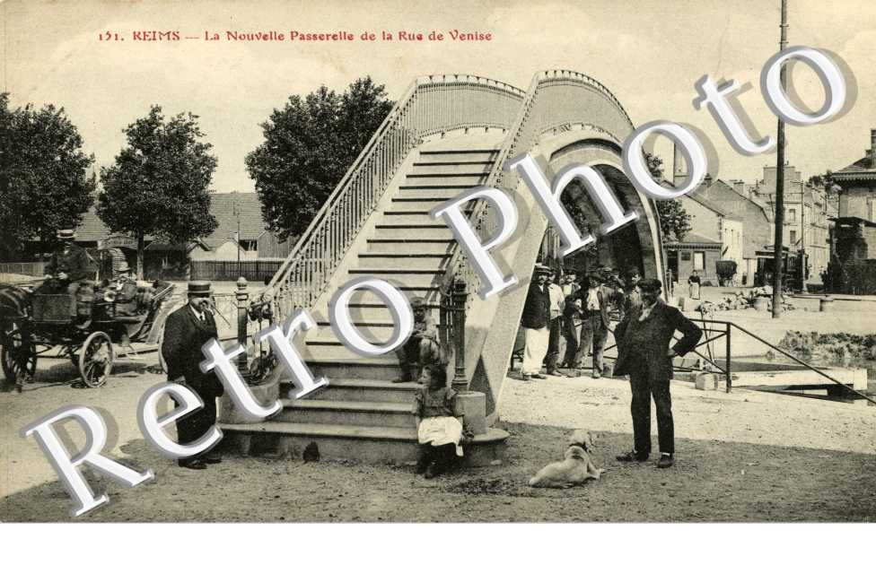 la nouvelle PASSERELLE DE LA RUE DE VENISE 