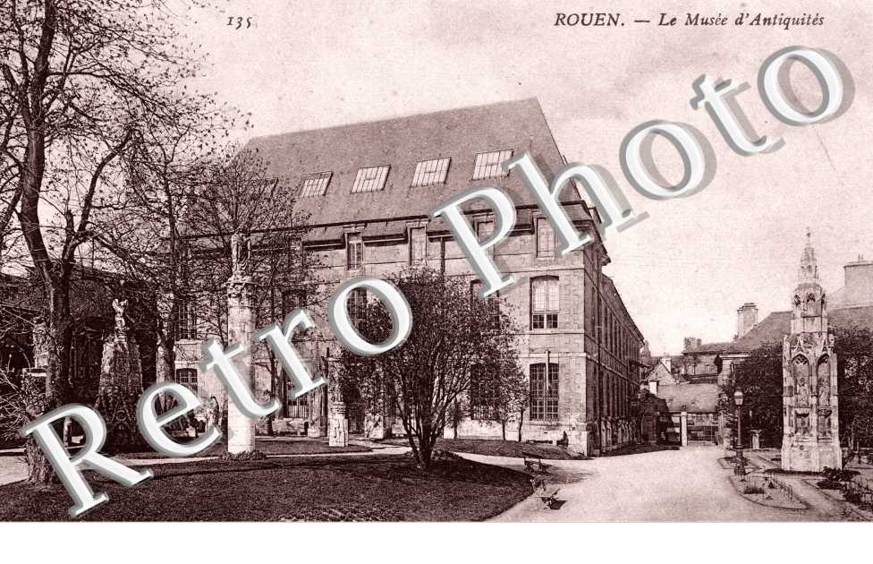 le Musee d'Antiquites