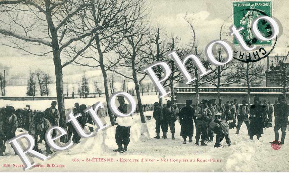 Exercices d&#039;hiver, nos troupiers au rond-point