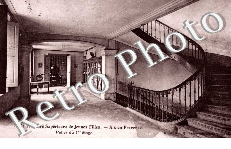Ecole primaire superieure de jeunes filles - palier du 1er etage