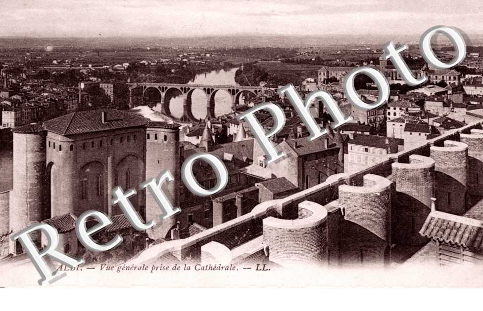 Vue Generale prise de la Cathedrale