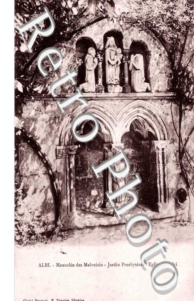 Mausolee des malvoisins - jardin presbyteral - Eglise saint Salvi