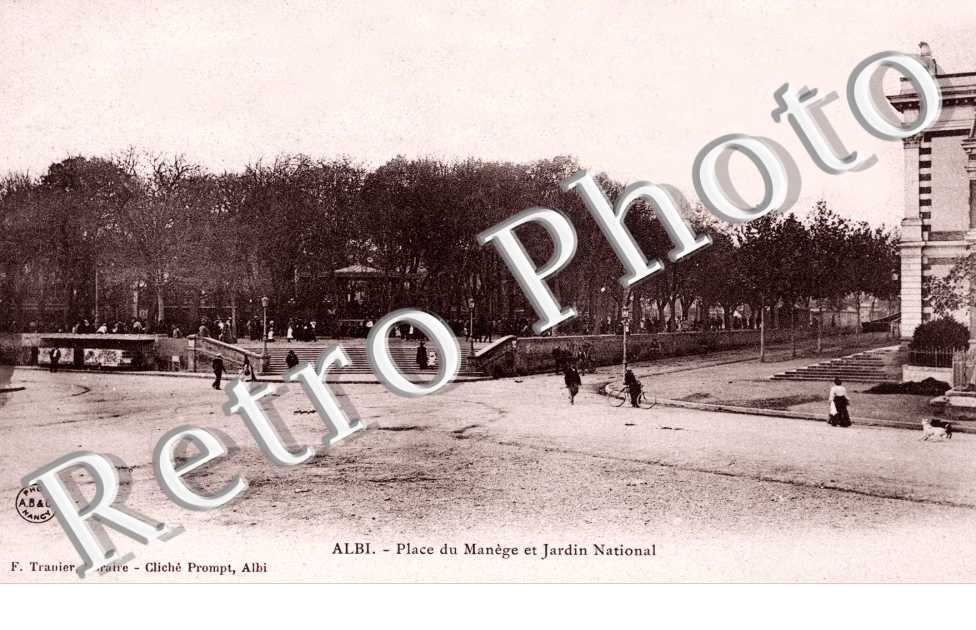 Place du manege et jardin national