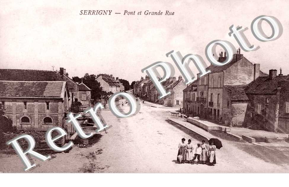 Pont et grande rue