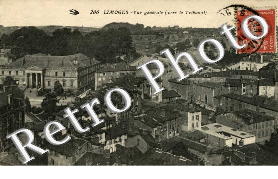 vue generale (vers le Tribunal)