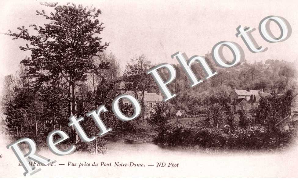 vue prise du pont Notre Dame