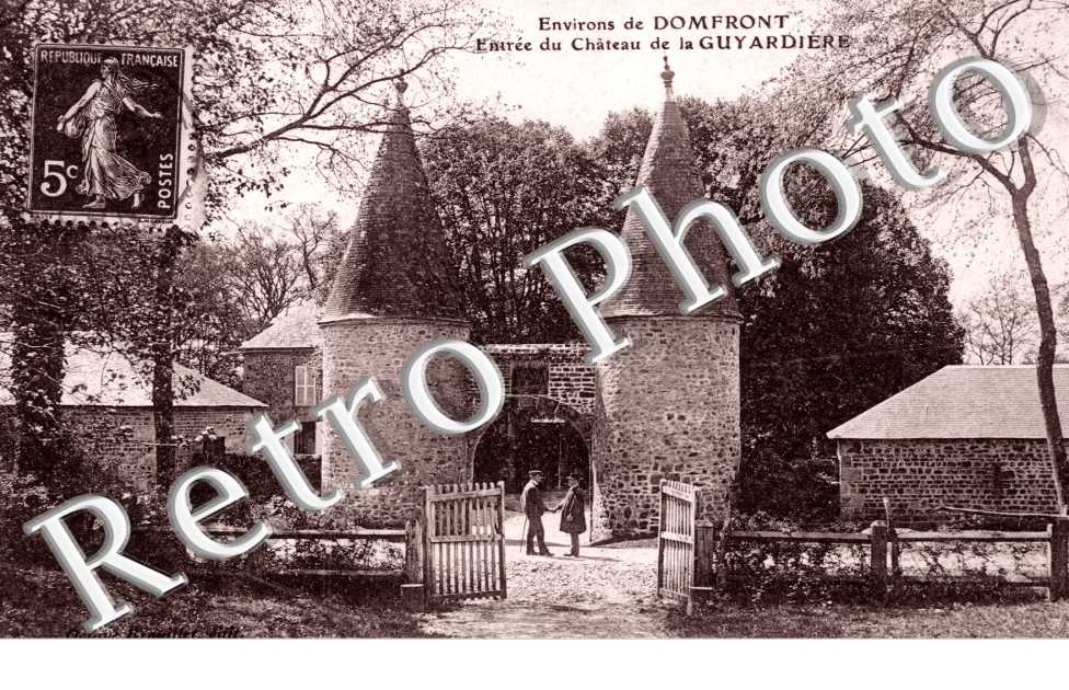 entree du Chateau de la Guyardiere