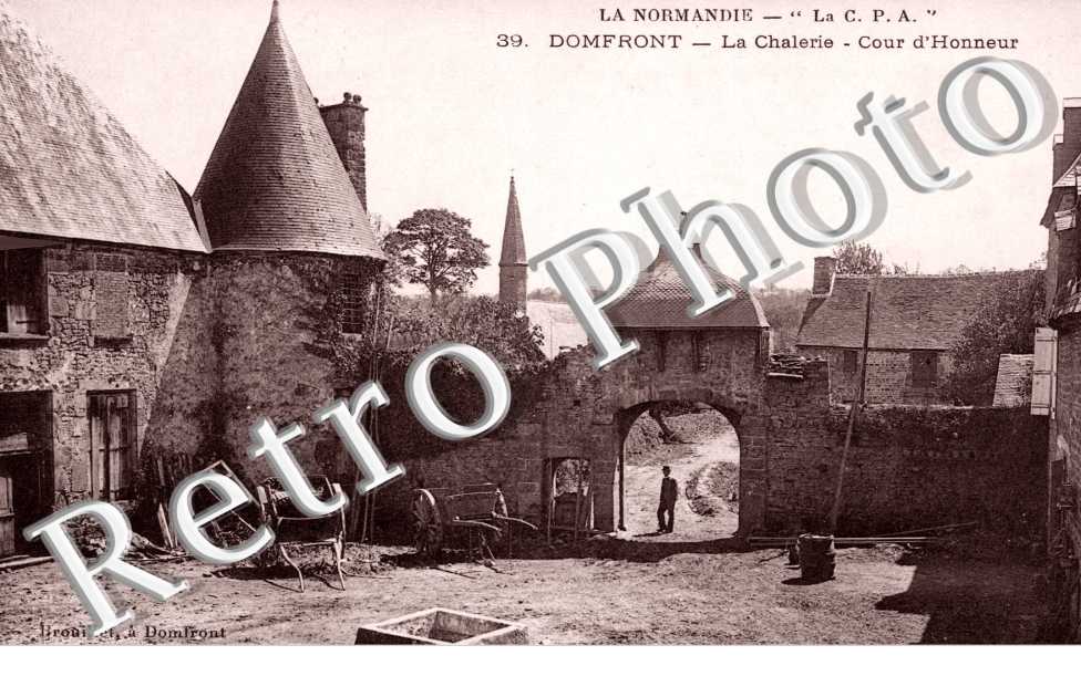 la Chalerie - cour d&#039;honneur