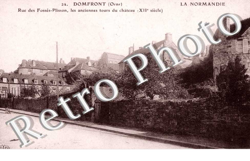 Rue de Fosses, les anciennes tours du chateu (XIIeme siecle)