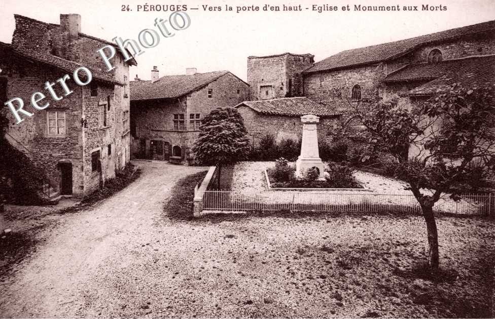 Vers la Porte d&#039;en Haut, Eglise et Monument aux Morts