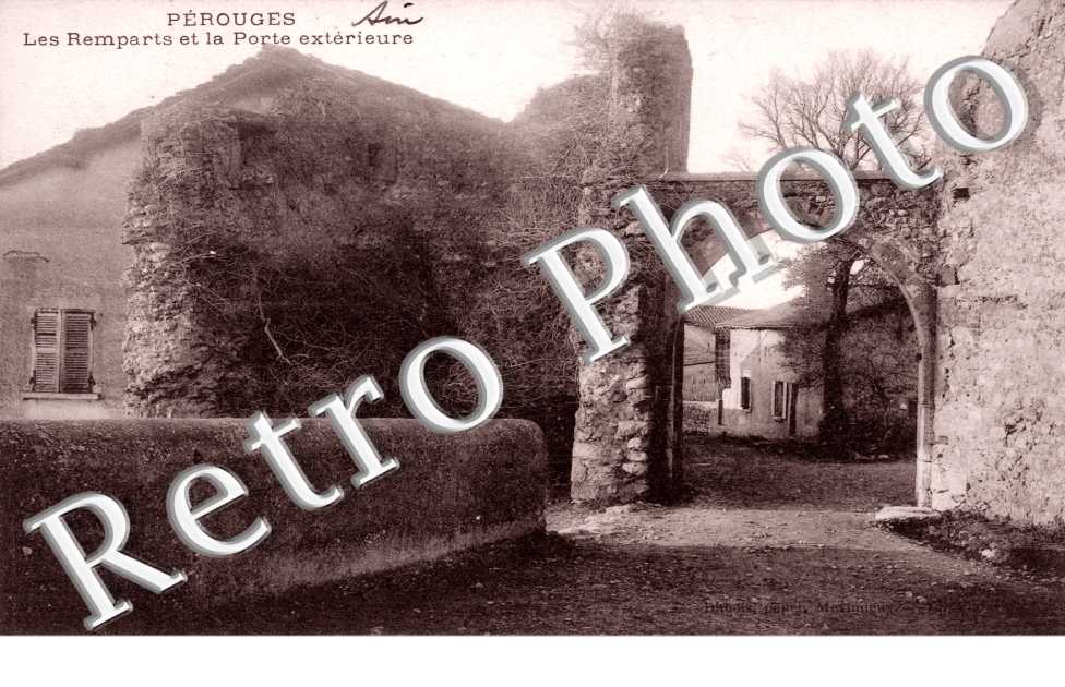 les Remparts et la Porte Exterieure