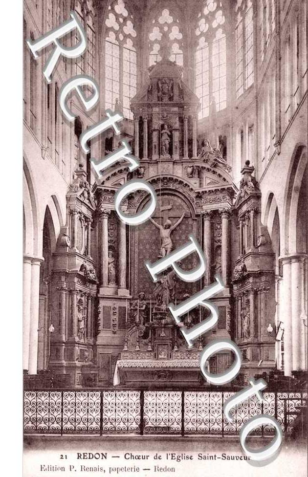 Interieur de l'Eglise