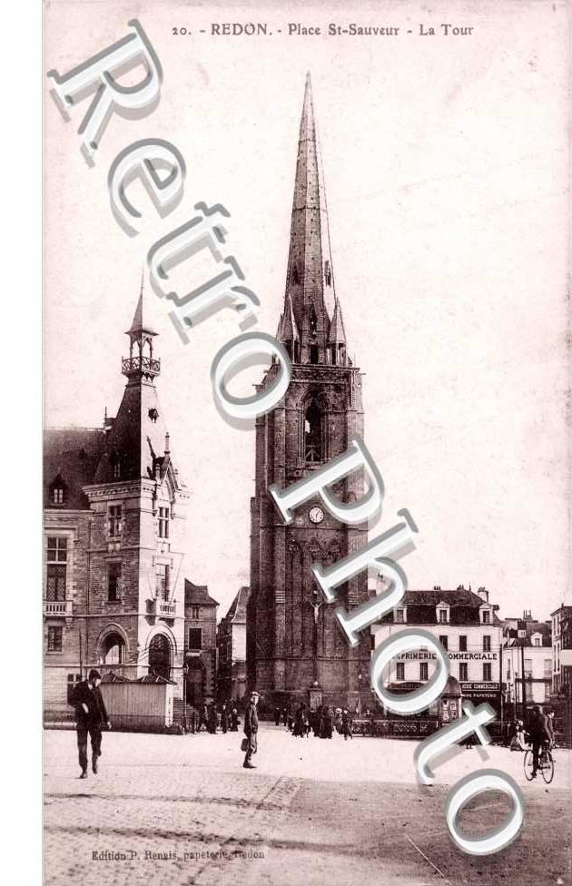 place st sauveur, la tour