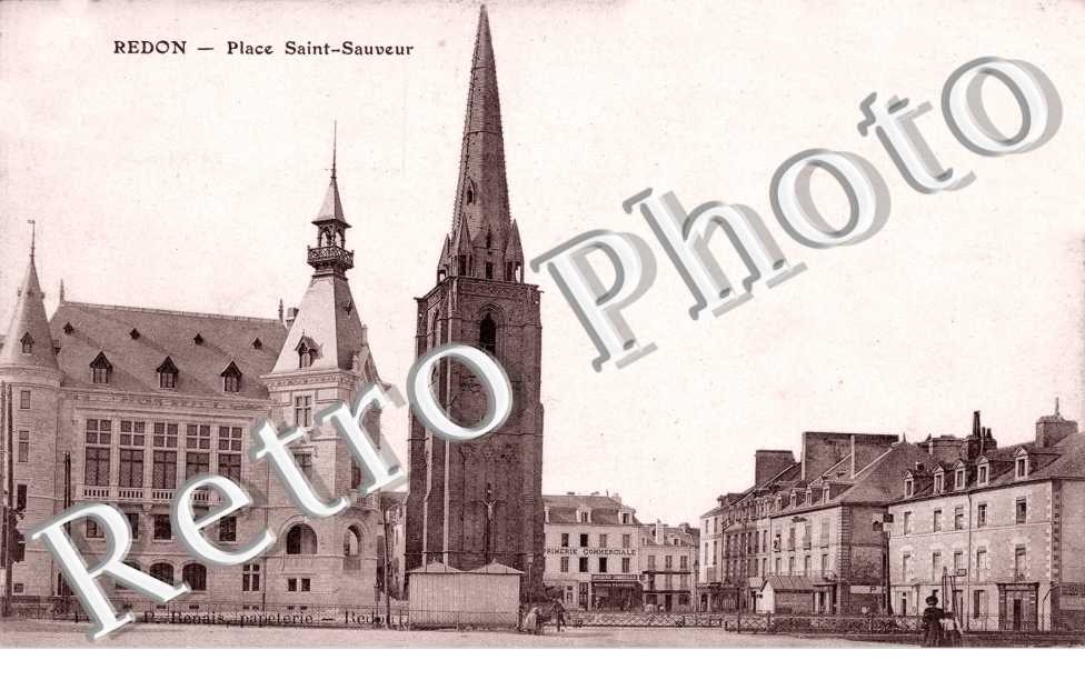 Place Saint-Sauveur