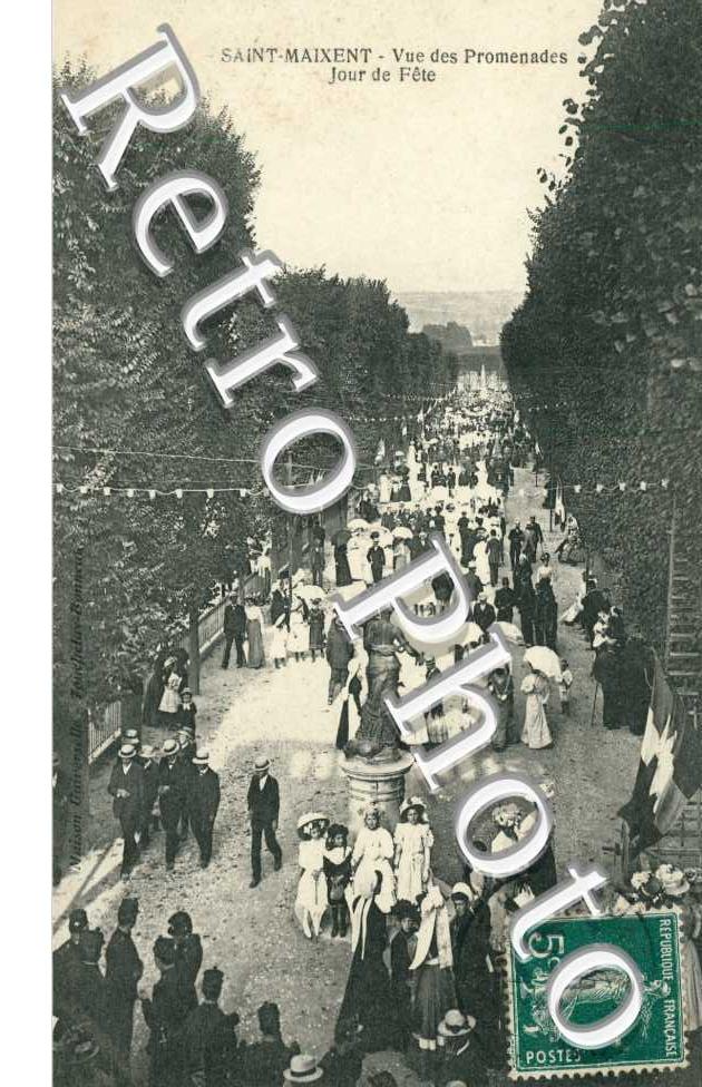 Vue des Promenades - jour de fete