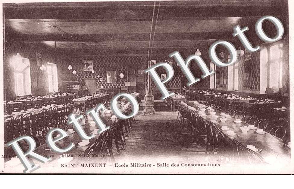 l'Ecole Militaire, la Salle des Consommations