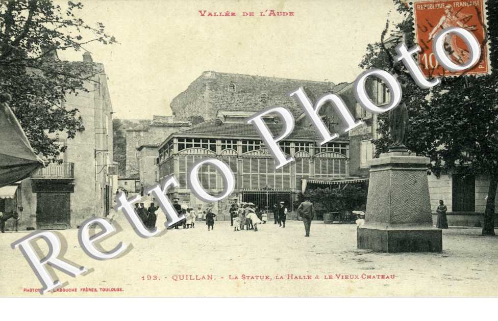 la Statue, la halle