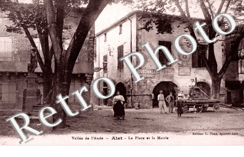 la place et la mairie