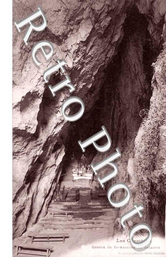 Les corbieres - grotte de Saint Antoine de Galamus