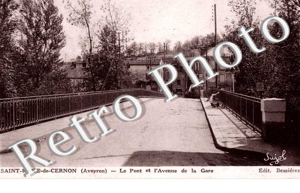 Le pont et l&#039;avenue de la gare