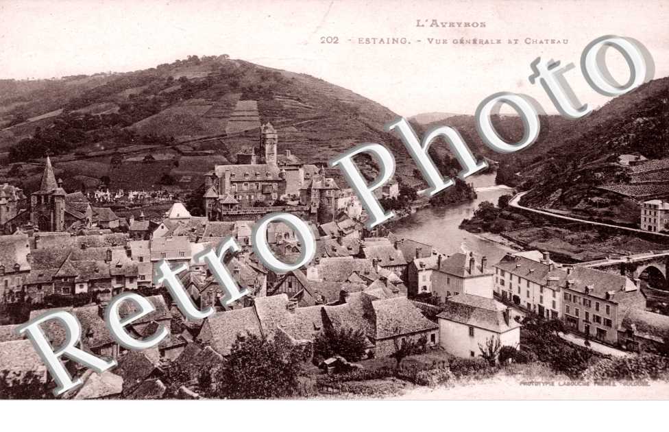 Vue generale et chateau