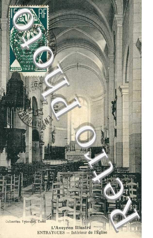Interieur de l'Eglise