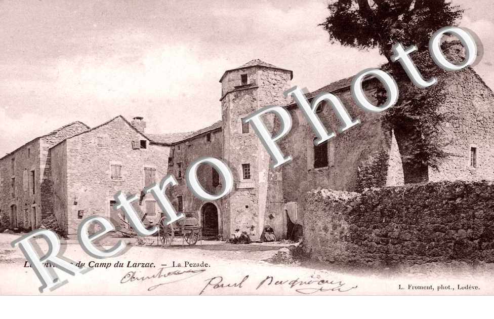 Les environs du Camp du Larzac - La Pezade