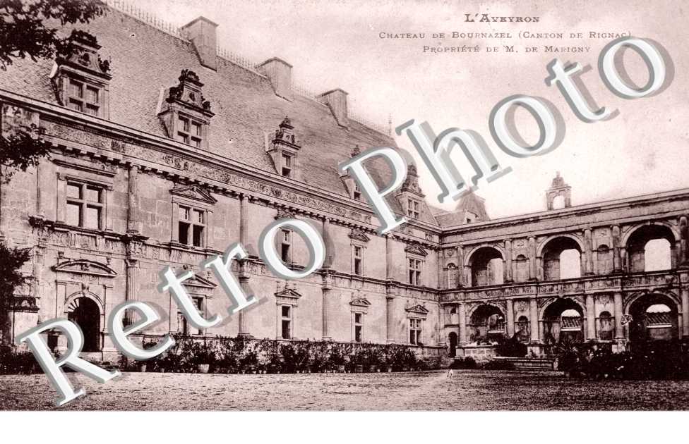 Le chateau  - propriete de M. de Marigny