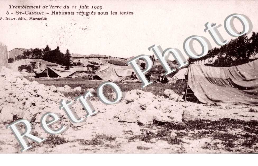 Tremblement de terre du 11 juin 1909 - habitants refugies sous des tentes